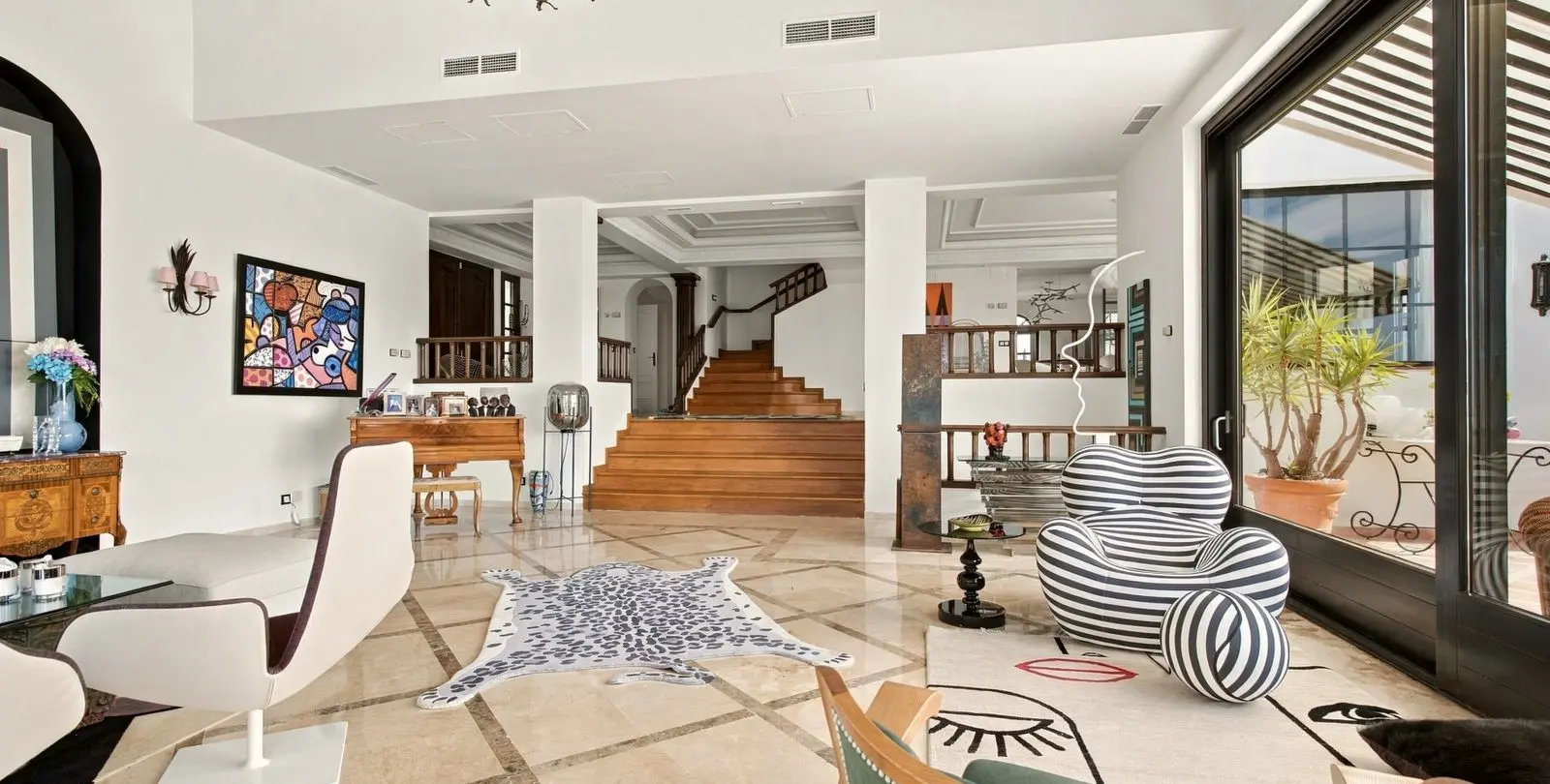Sale of detached villa in Benahavís 10