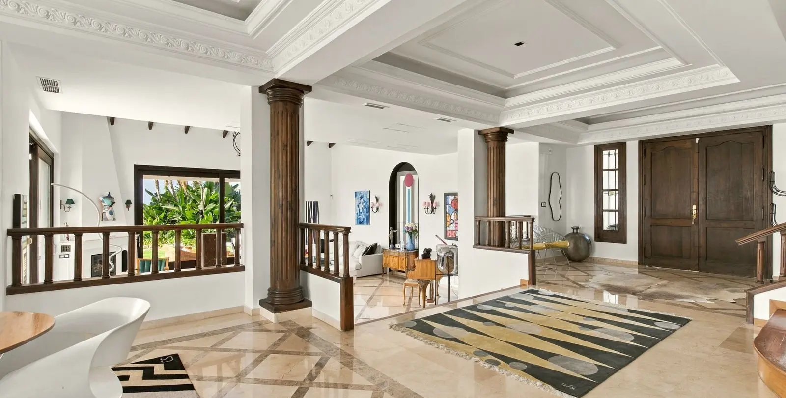 Sale of detached villa in Benahavís 12
