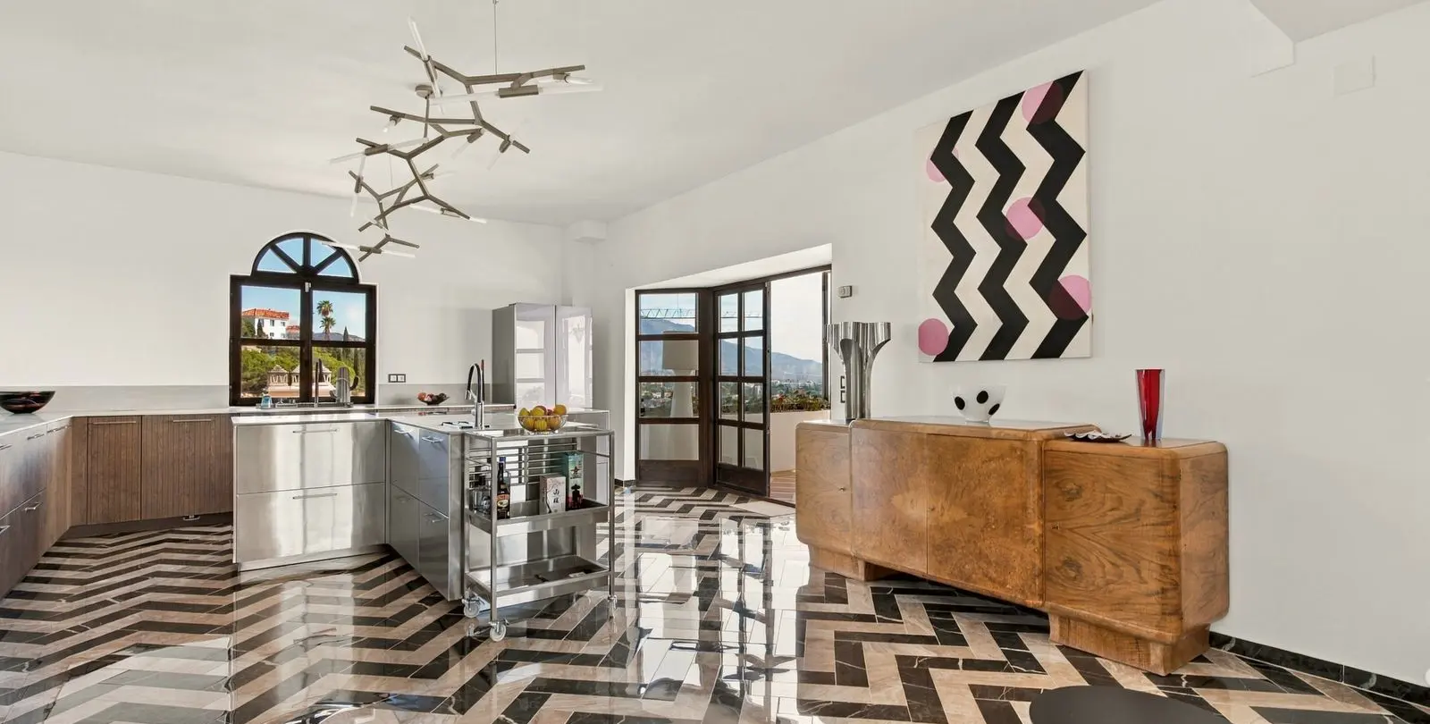 Sale of detached villa in Benahavís 14
