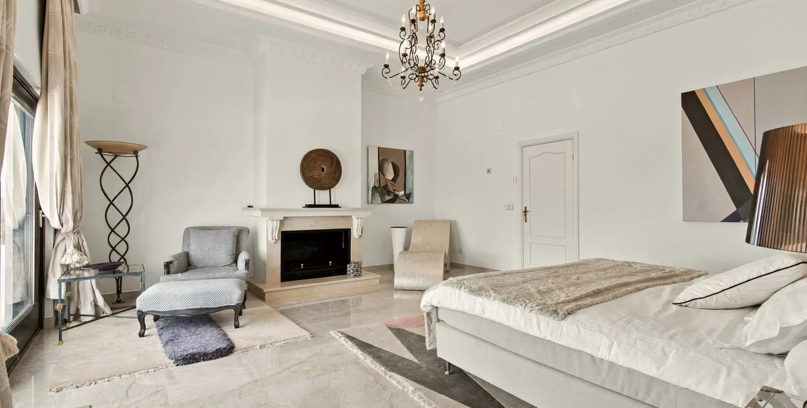 Sale of detached villa in Benahavís 20