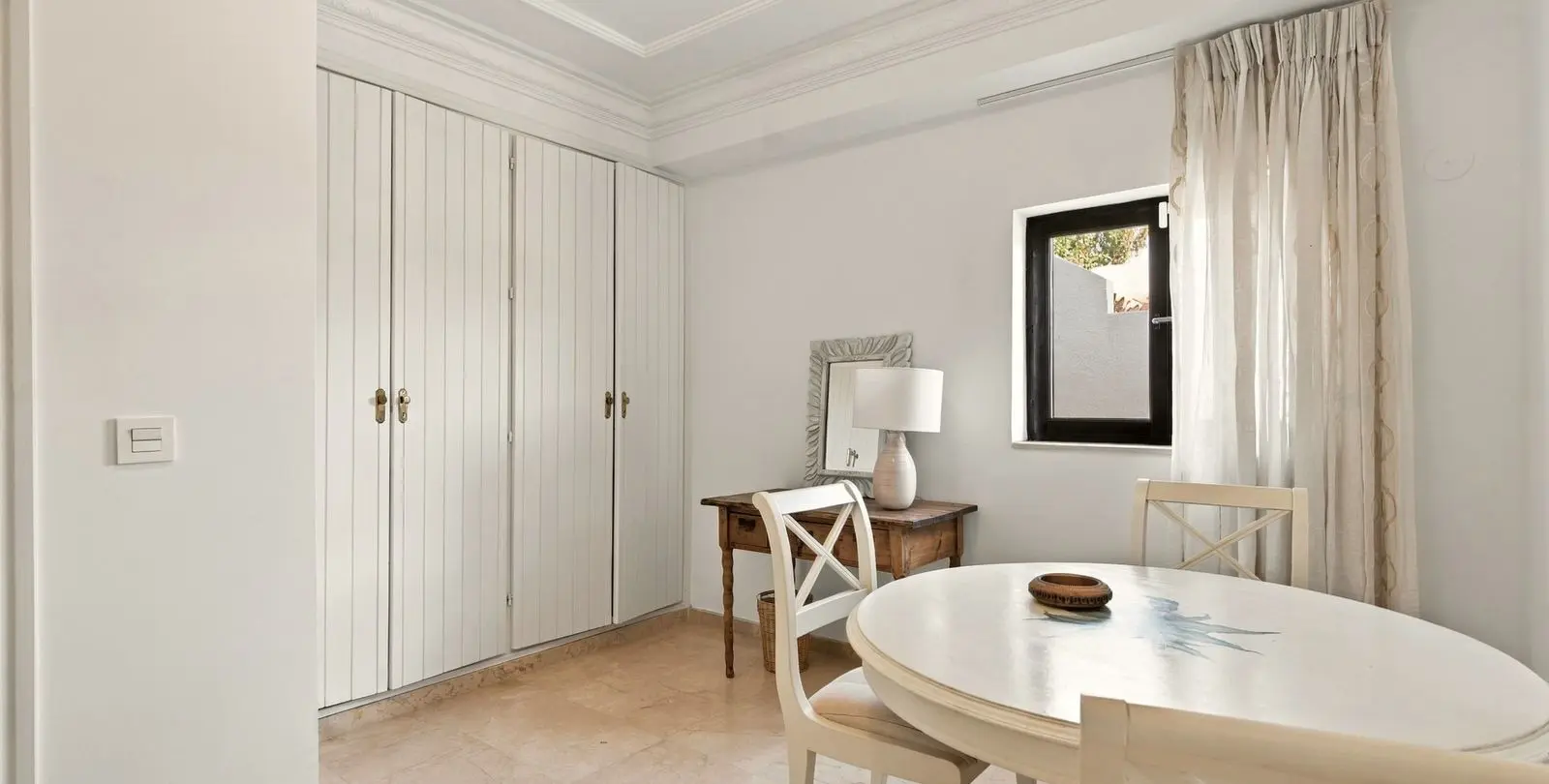 Sale of detached villa in Benahavís 42