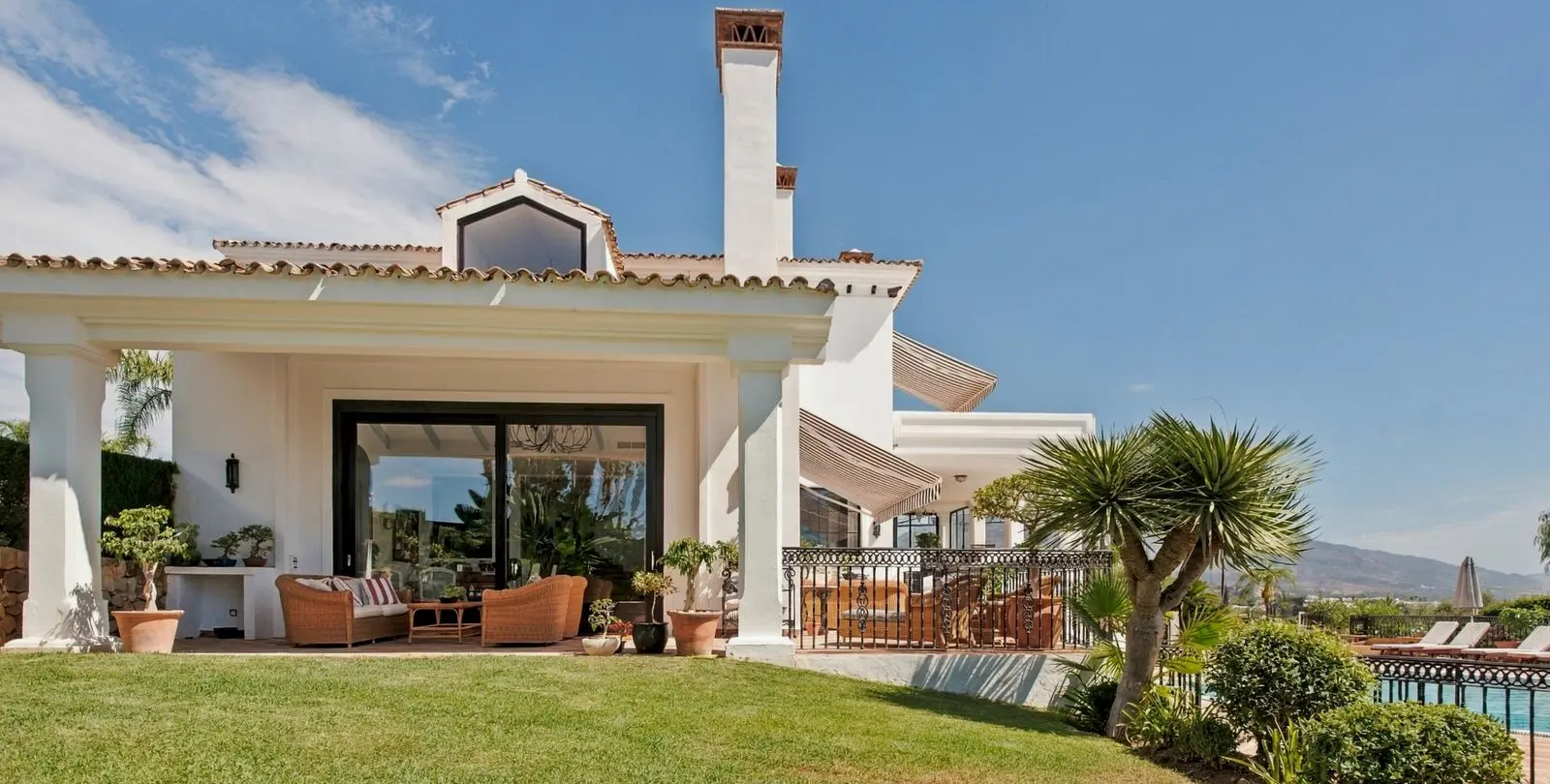 Sale of detached villa in Benahavís 61