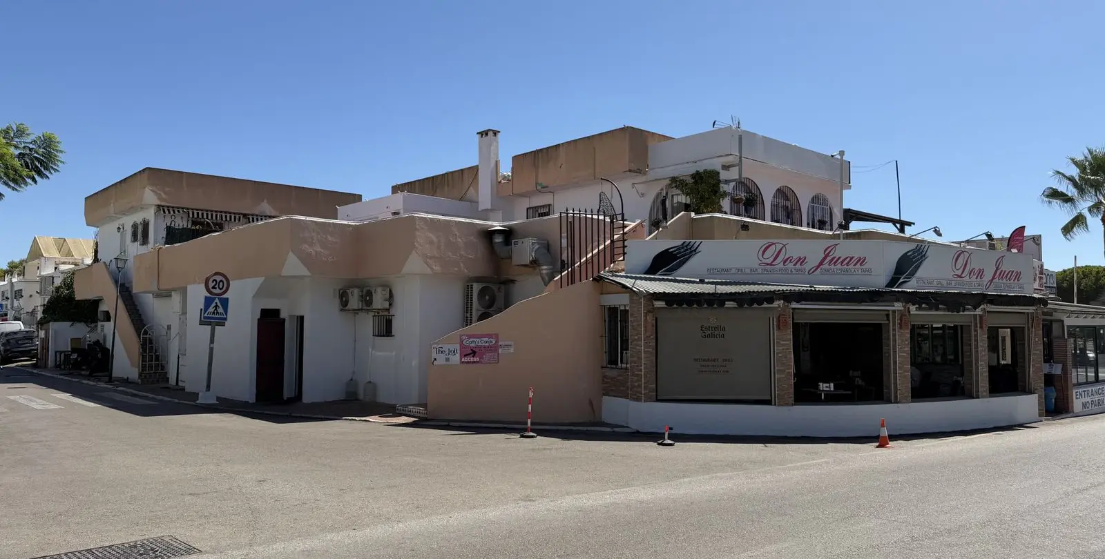 Sale of commercial premises in Estepona 1
