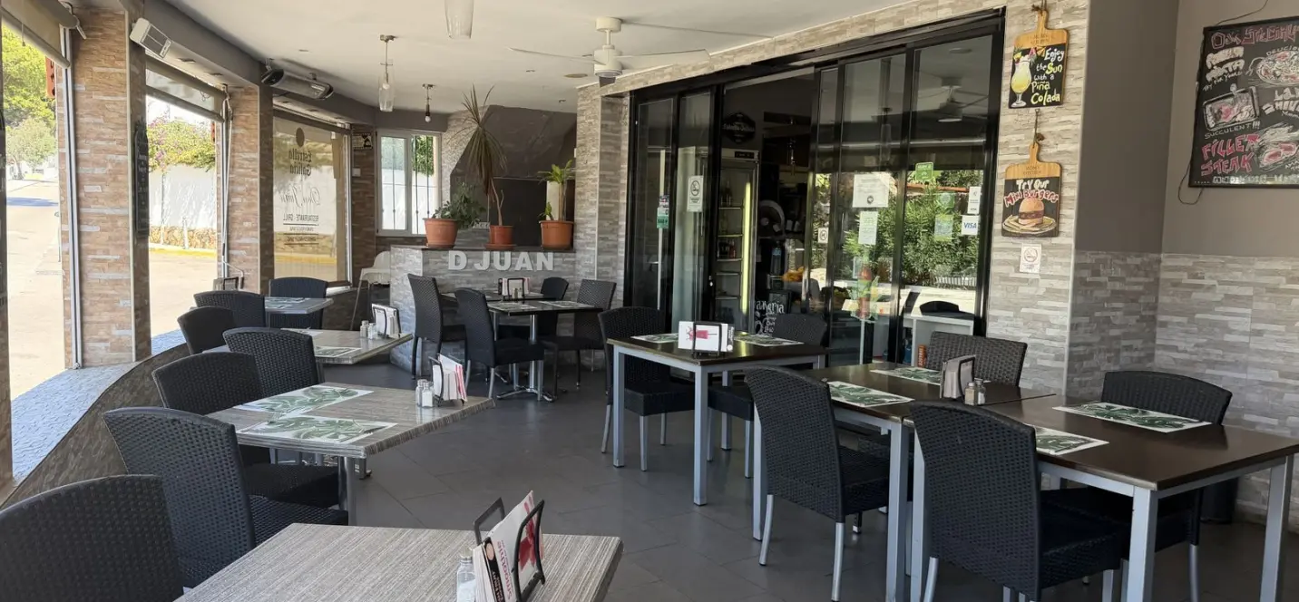 Sale of commercial premises in Estepona 1