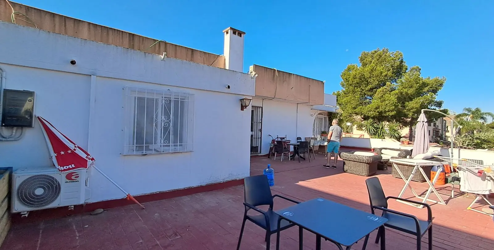 Sale of commercial premises in Estepona 27