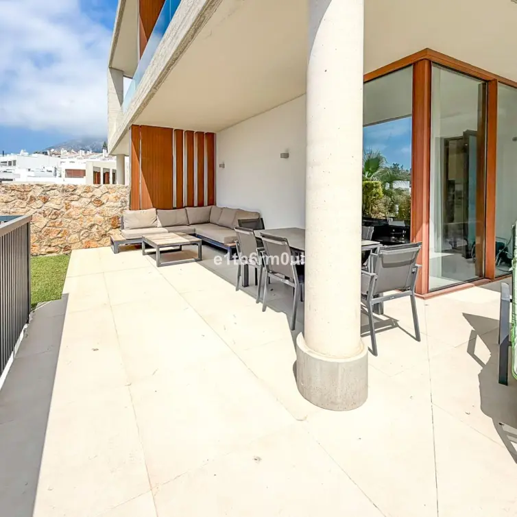 Sale of semi-detached house in The Golden Mile