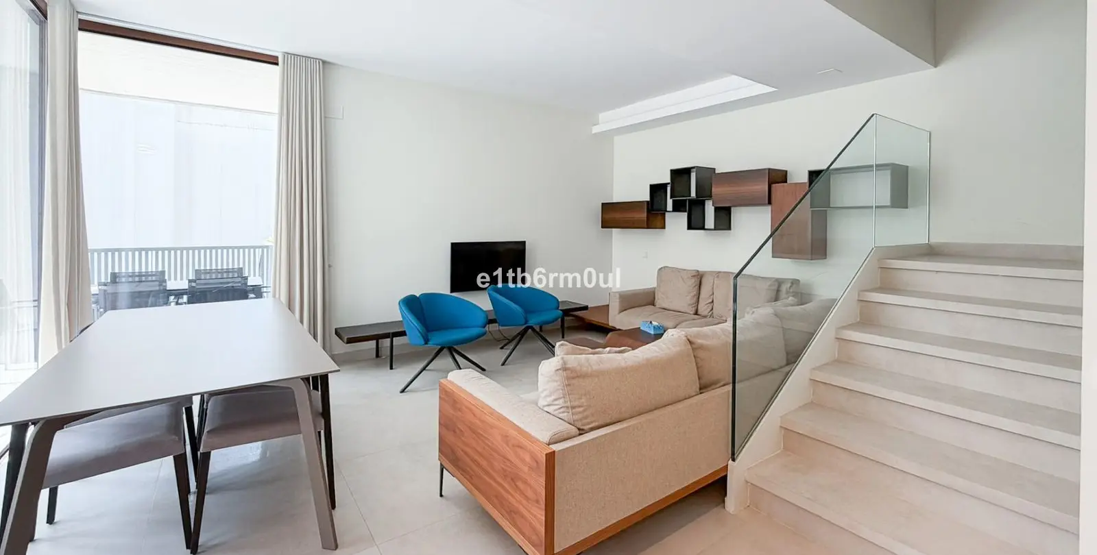 Sale of semi-detached house in The Golden Mile 3