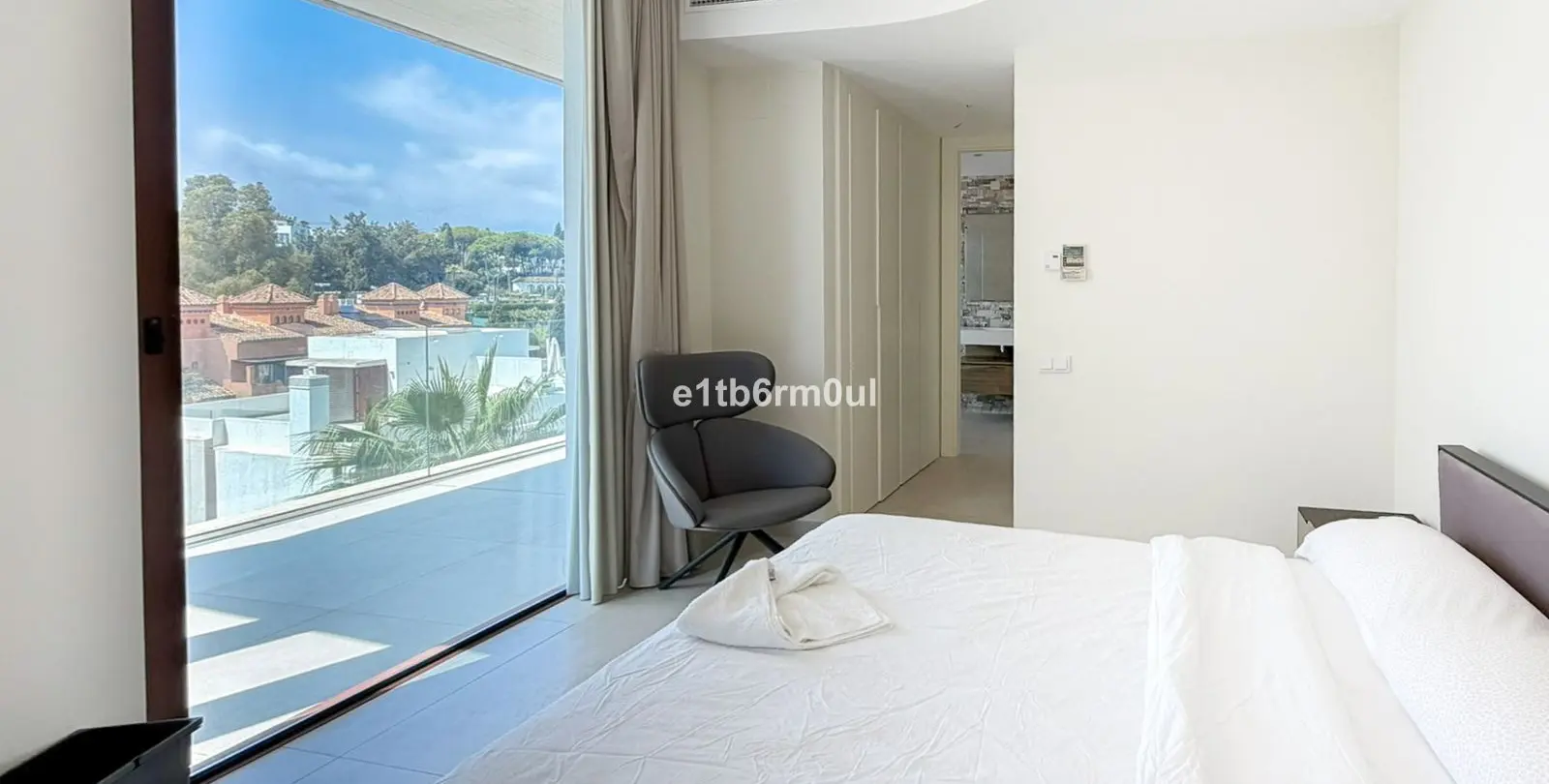 Sale of semi-detached house in The Golden Mile 7