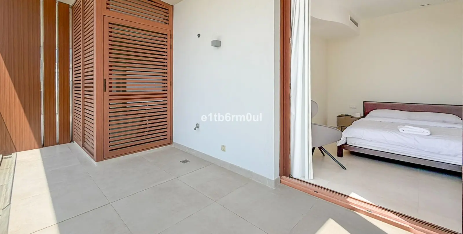 Sale of semi-detached house in The Golden Mile 14