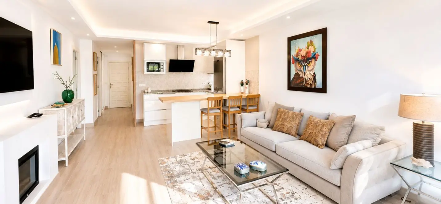 Sale of ground floor apartment in The Golden Mile 1