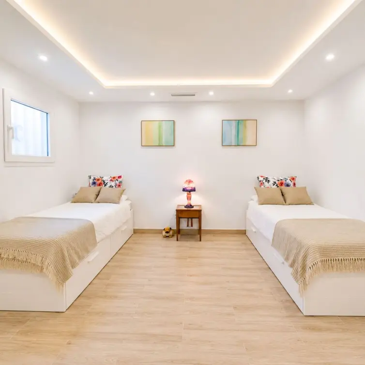 Sale of ground floor apartment in The Golden Mile