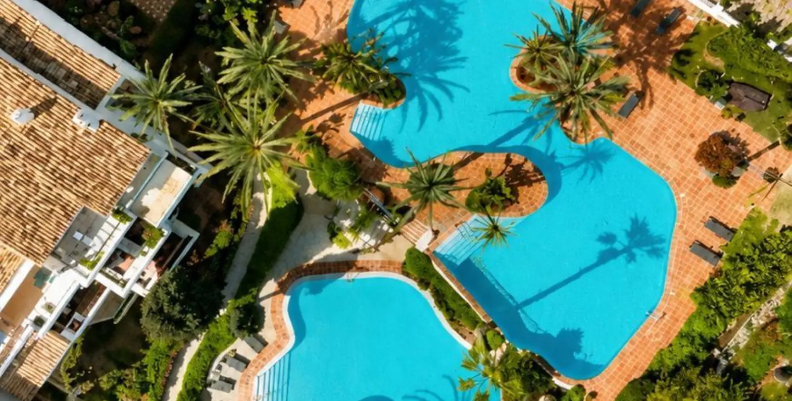 Sale of ground floor apartment in The Golden Mile 25