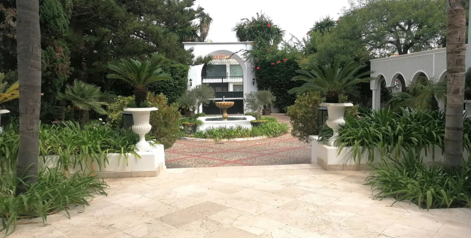 Alquiler a largo plazo de villa independiente en Guadalmina Baja 3