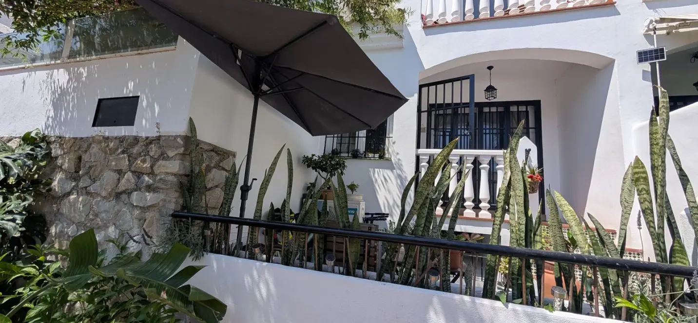 Venta de adosado en Riviera del Sol 3