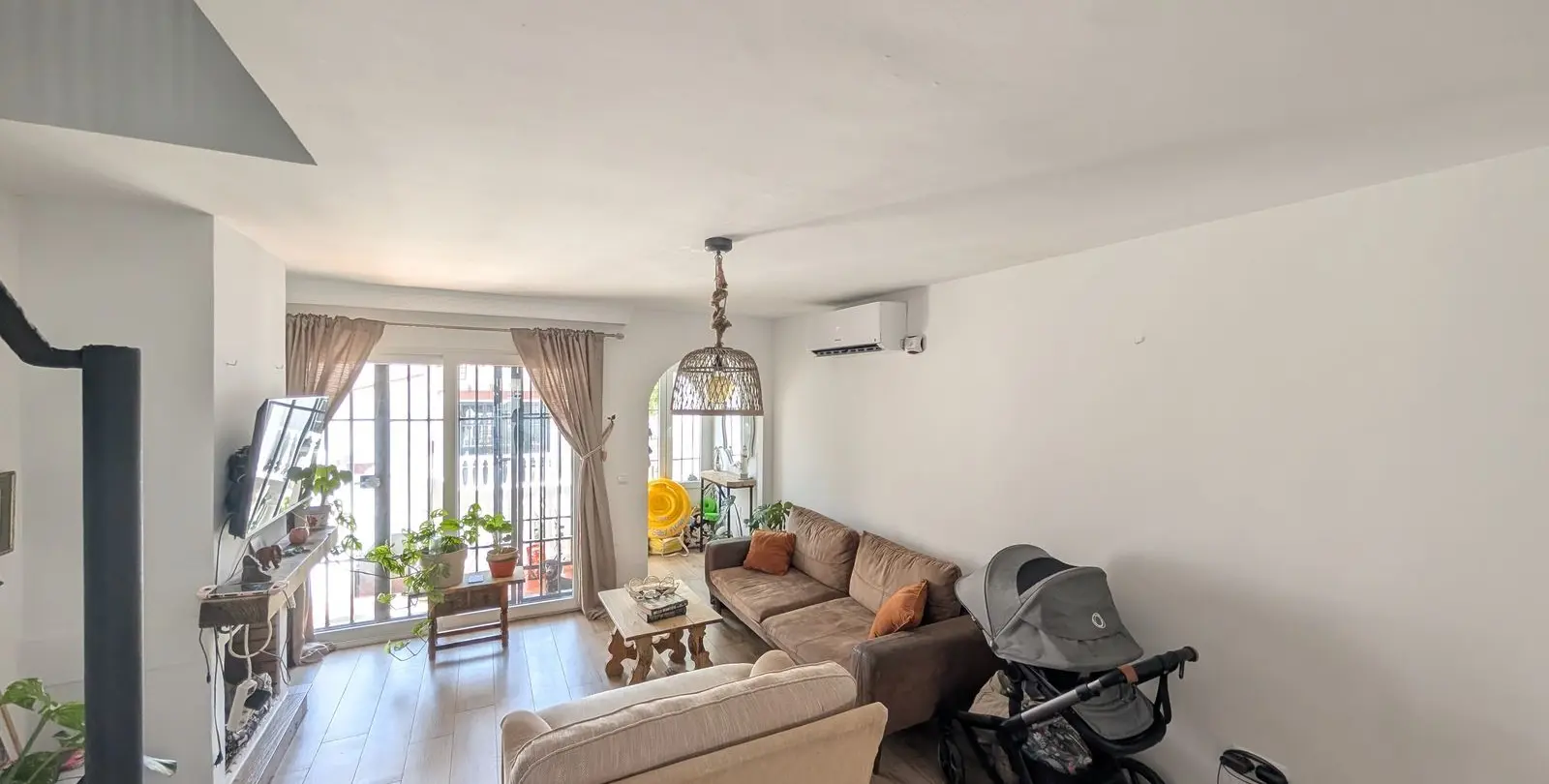 Venta de adosado en Riviera del Sol 6