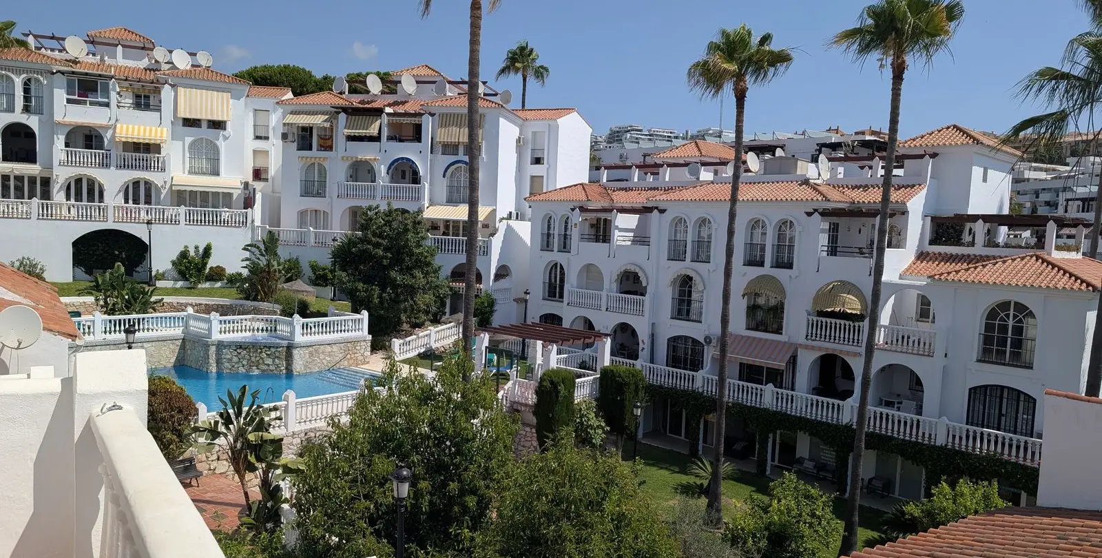 Venta de adosado en Riviera del Sol 18