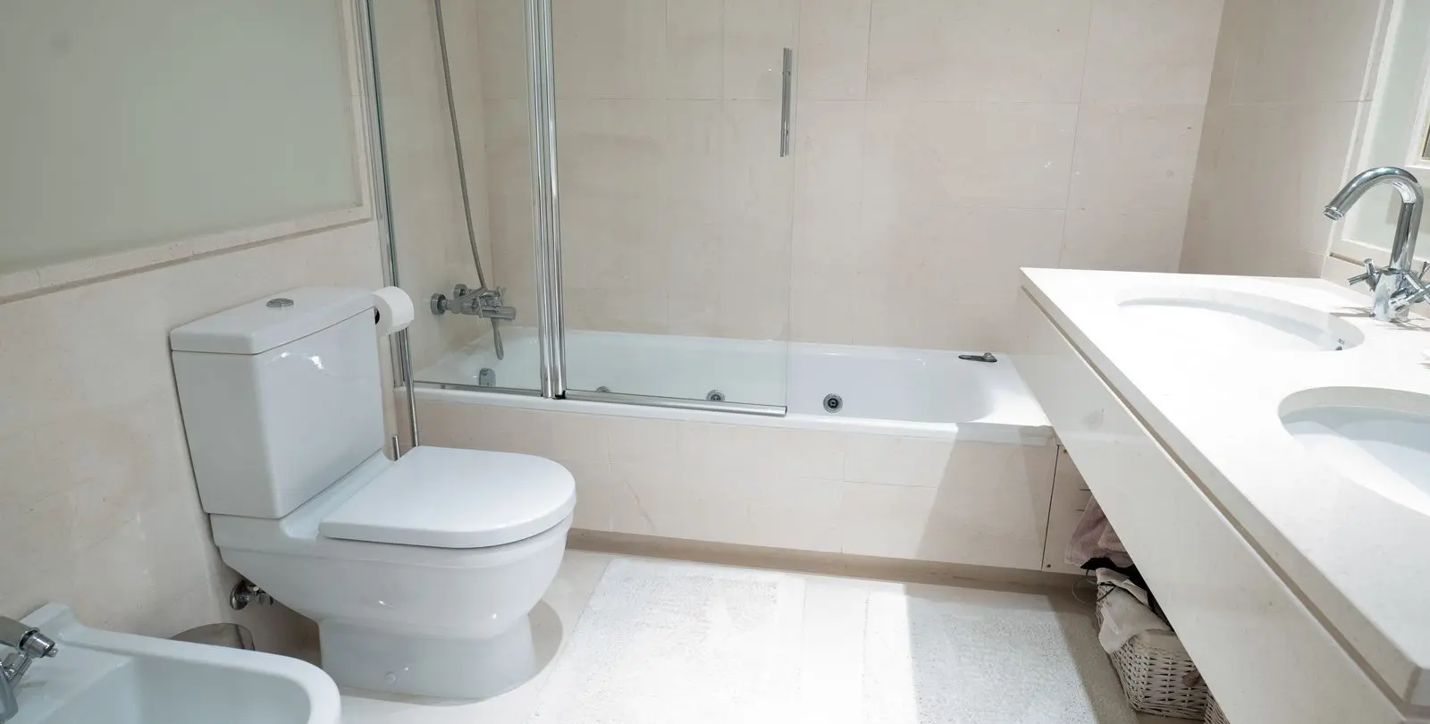 Venta de apartamento en planta baja en Benahavís 12