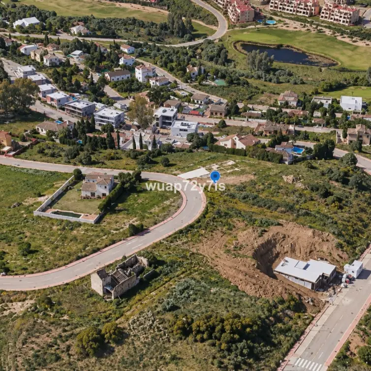 Venta de parcela residencial en Estepona