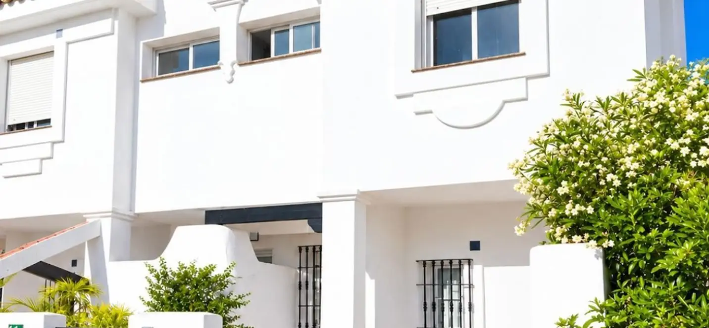 Venta de adosado en Nueva Andalucía 0