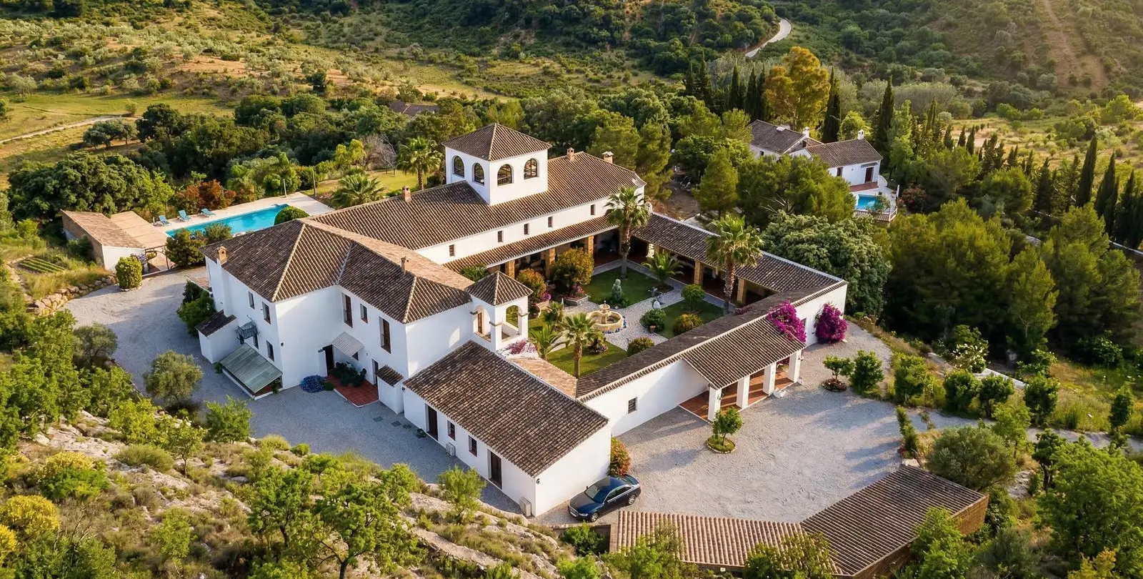 Venta de hotel en Almogía 4