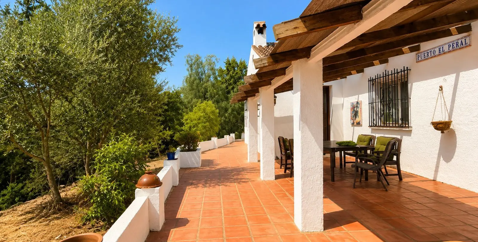 Venta de hotel en Almogía 32
