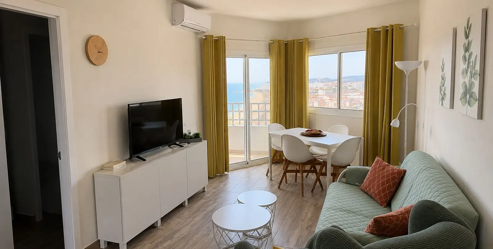 Sale of middle floor apartment in Fuengirola 7