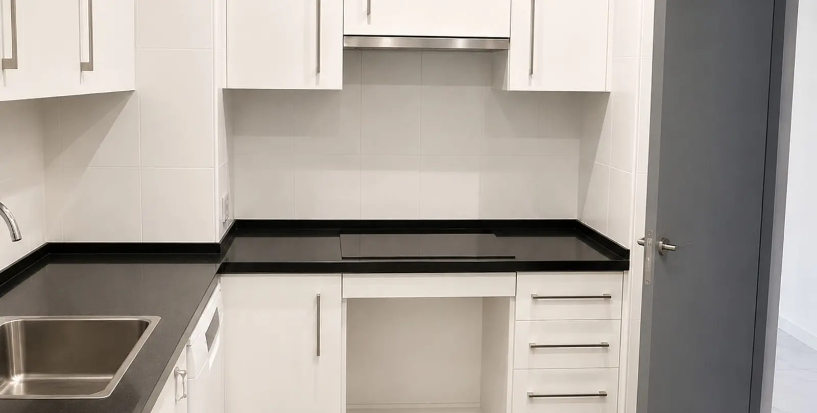 Venta de apartamento en planta media en San Pedro de Alcántara 4