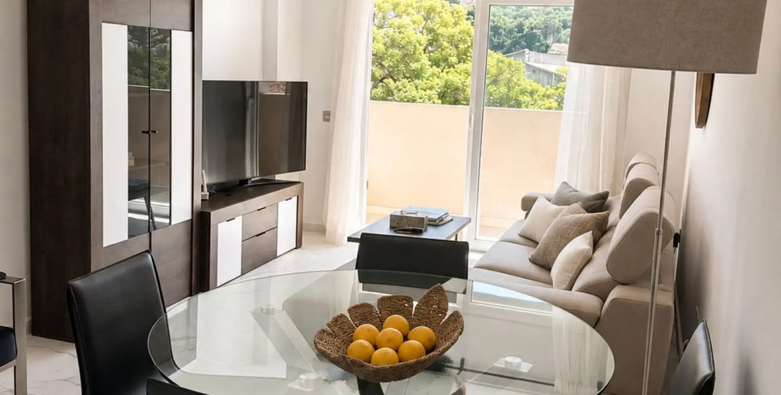 Venta de apartamento en planta media en San Pedro de Alcántara 6