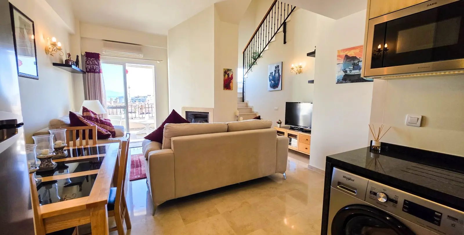 Venta de ático dúplex en La Duquesa 4