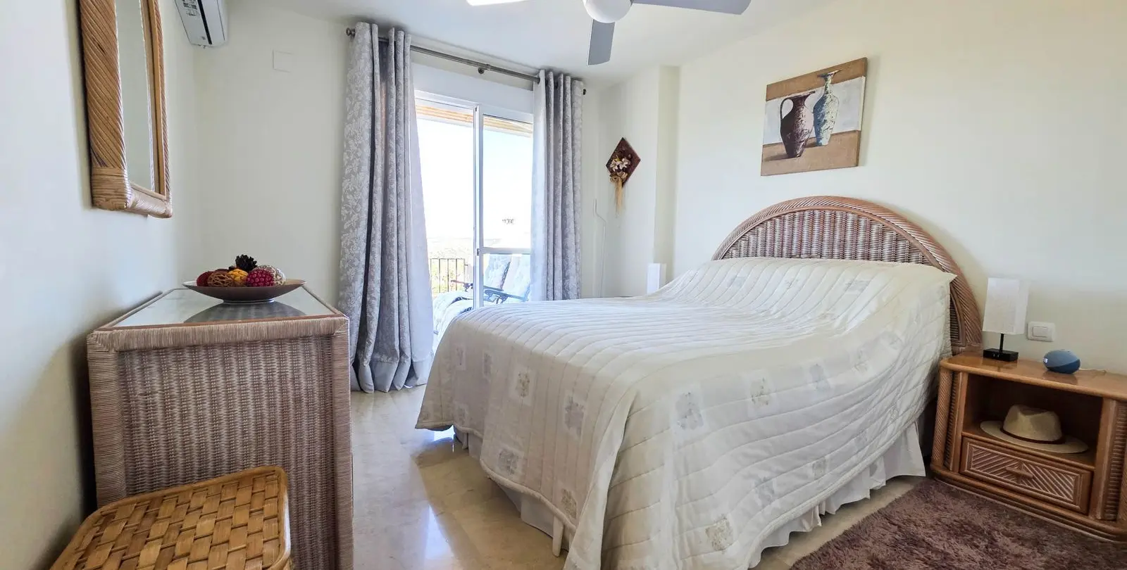 Venta de ático dúplex en La Duquesa 18