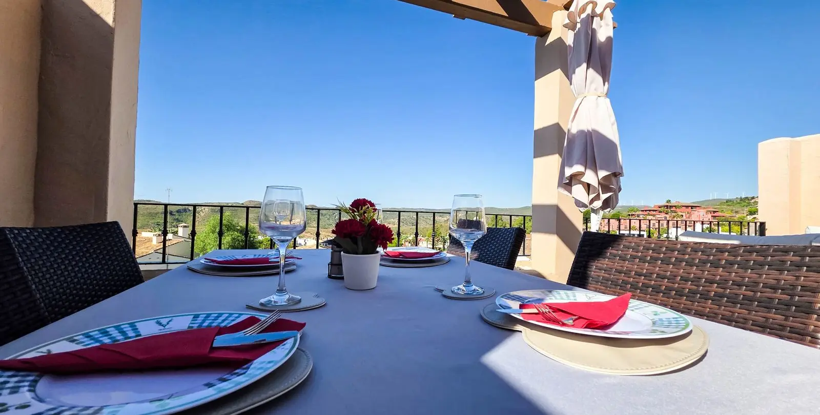 Venta de ático dúplex en La Duquesa 26