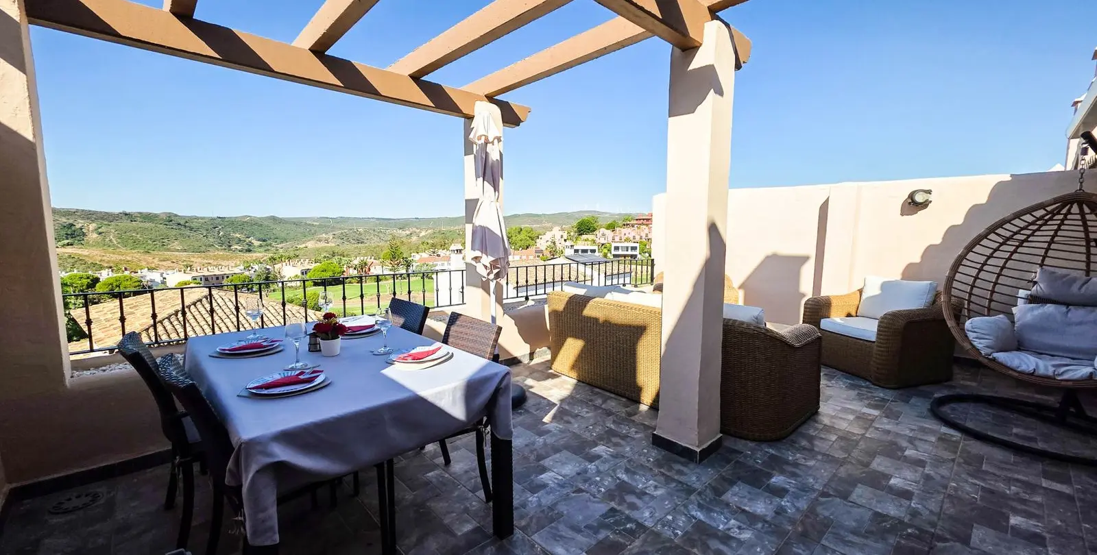 Venta de ático dúplex en La Duquesa 29