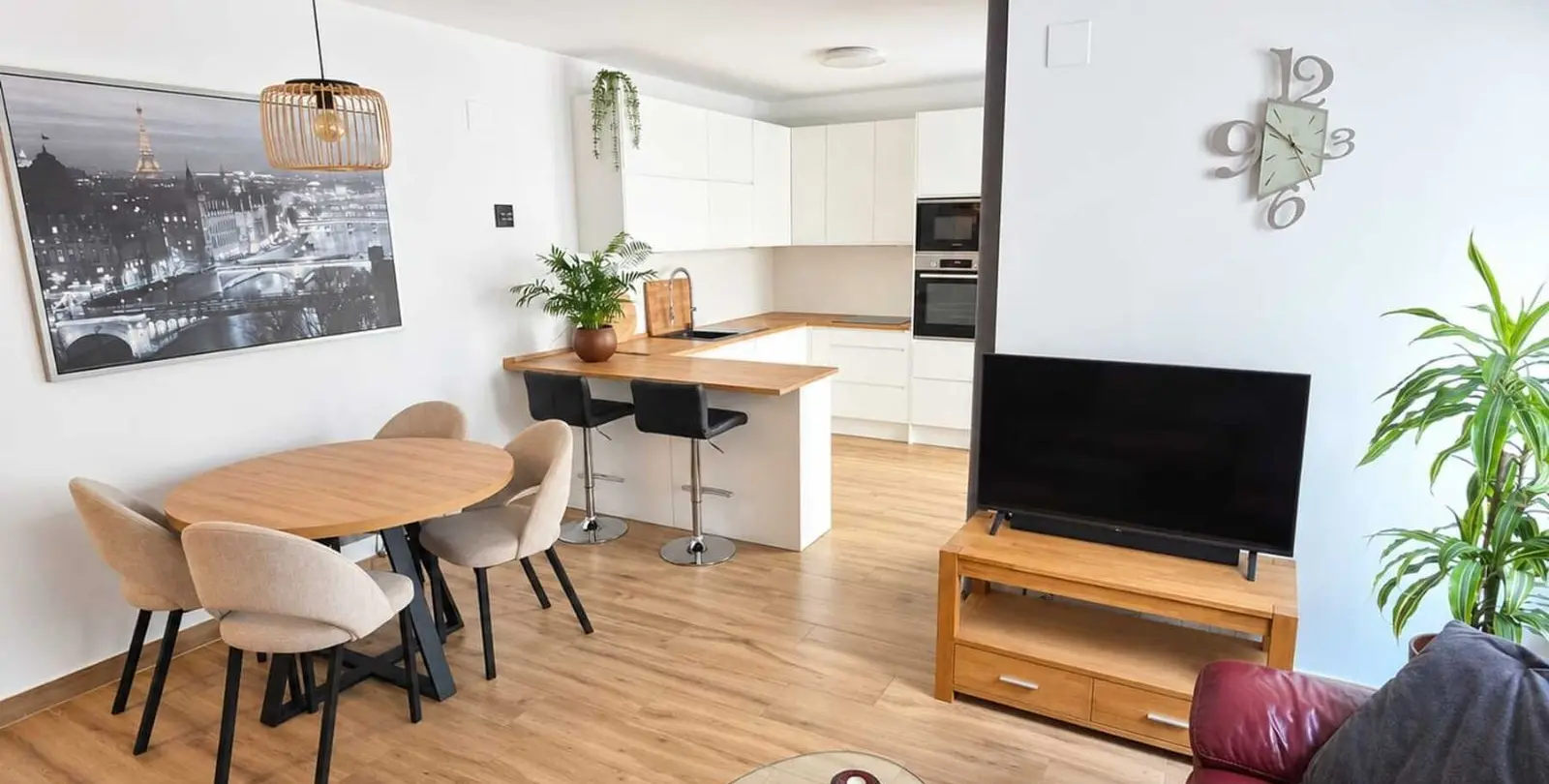 Venta de apartamento en planta baja en Los Boliches 3