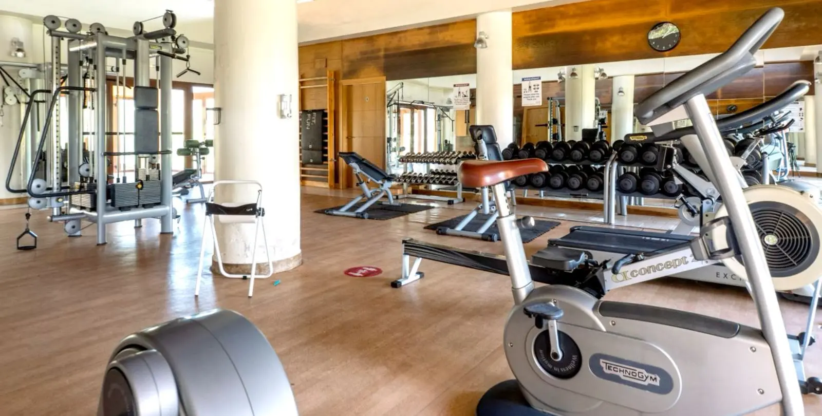 Sale of middle floor apartment in Atalaya 12