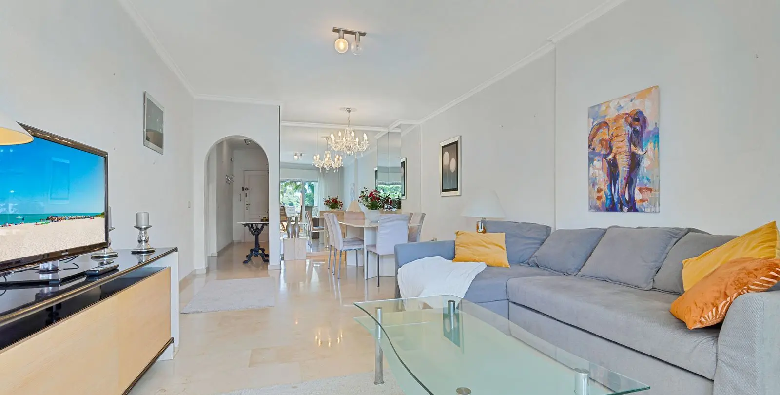 Venta de apartamento en planta media en Fuengirola 4