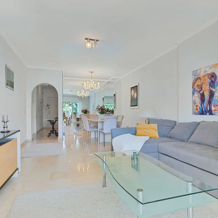 Venta de apartamento en planta media en Fuengirola