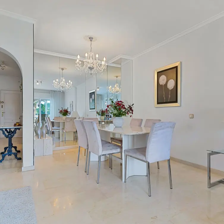 Venta de apartamento en planta media en Fuengirola