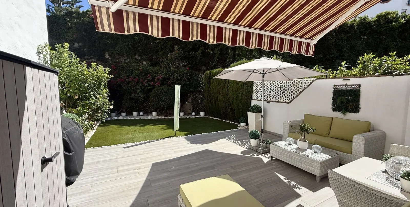 Sale of townhouse in Riviera del Sol 1