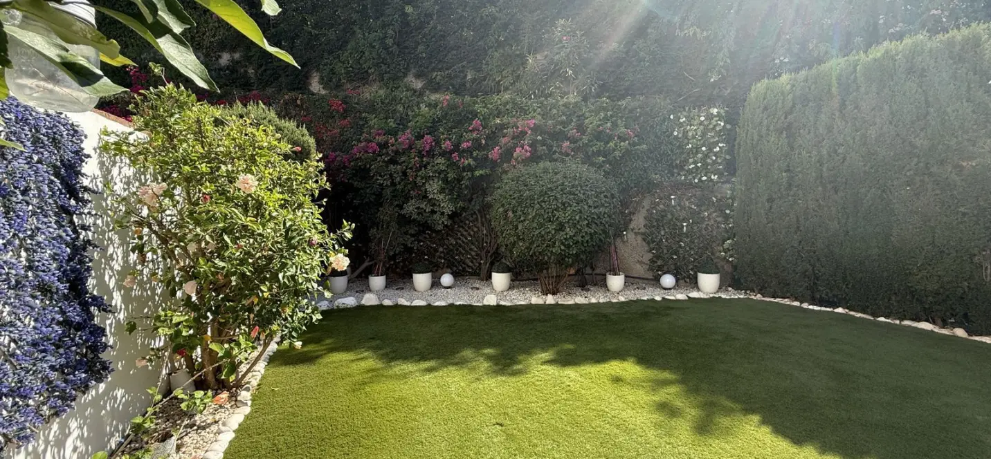 Sale of townhouse in Riviera del Sol 1