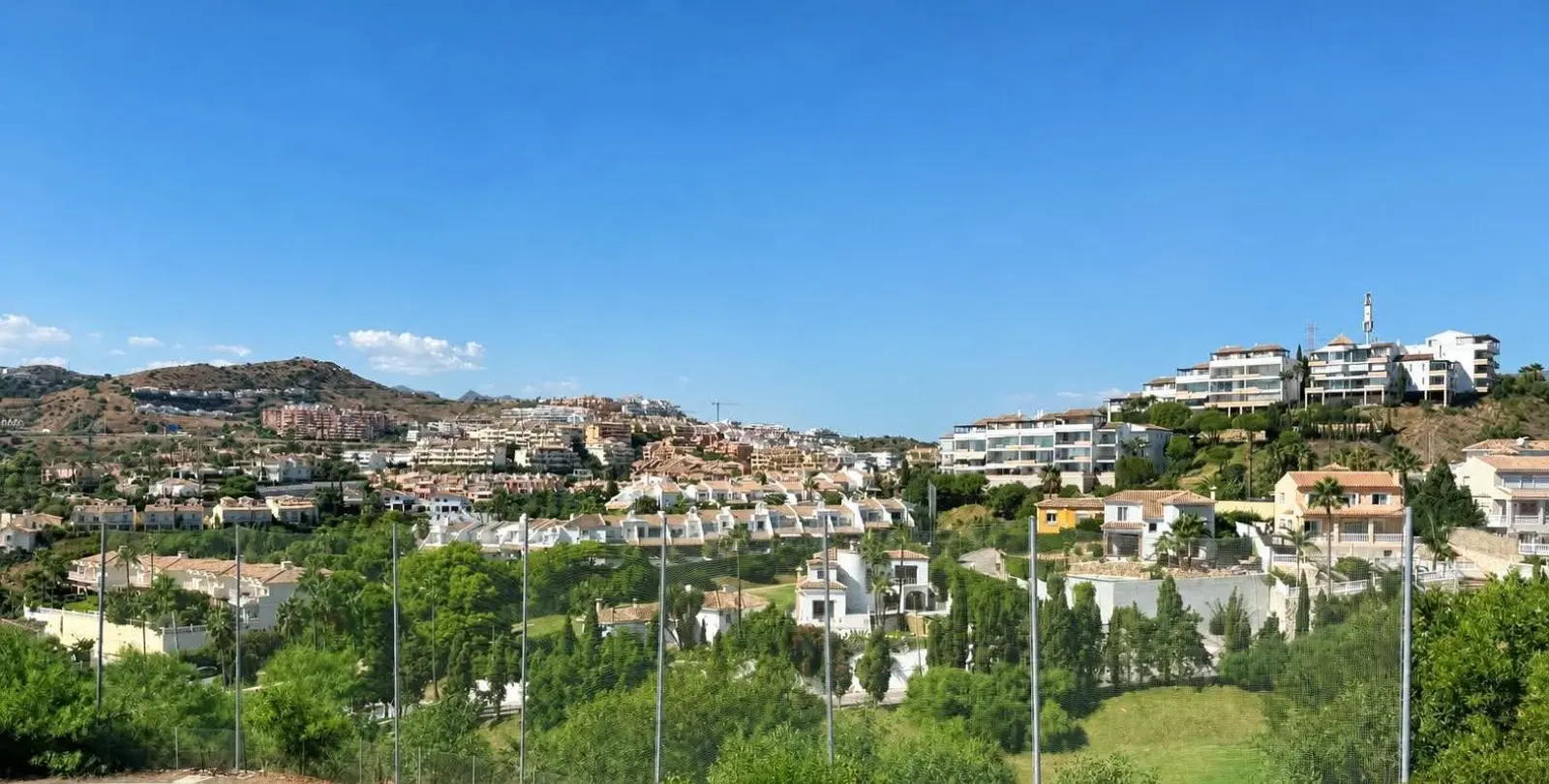 Sale of townhouse in Riviera del Sol 4
