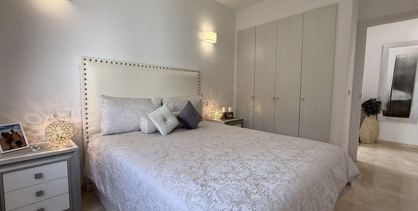 Sale of townhouse in Riviera del Sol 27