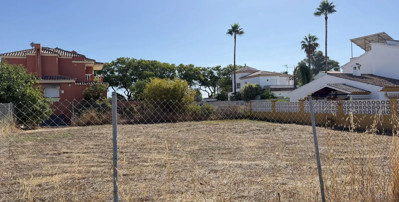 Продажа  жилого участка в San Pedro de Alcántara 1