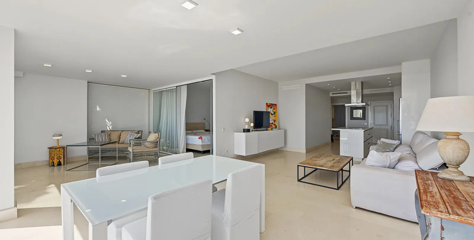 Venta de apartamento en planta baja en Benahavís 3