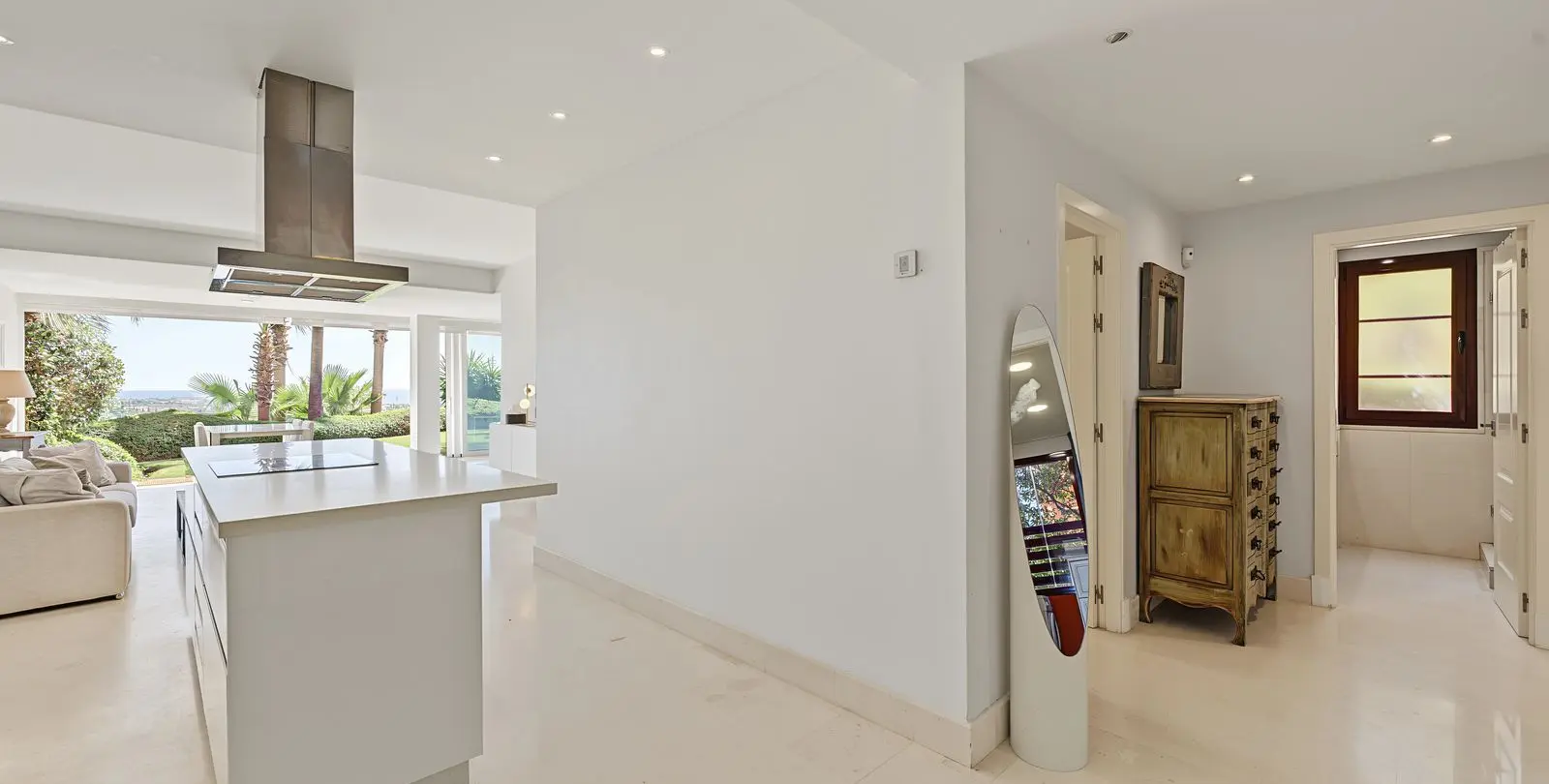 Venta de apartamento en planta baja en Benahavís 5