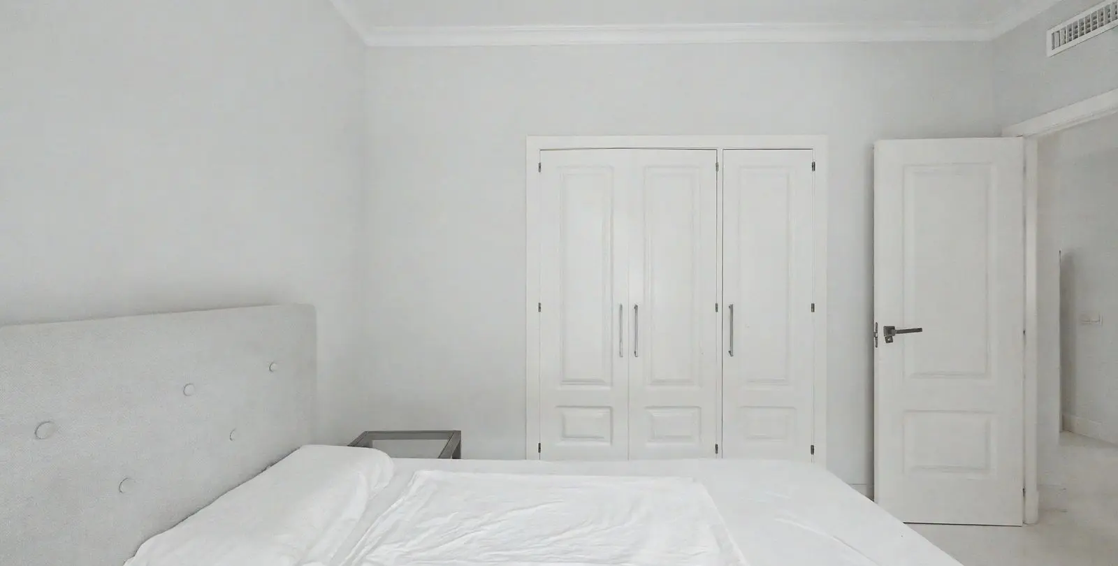 Venta de apartamento en planta baja en Benahavís 10