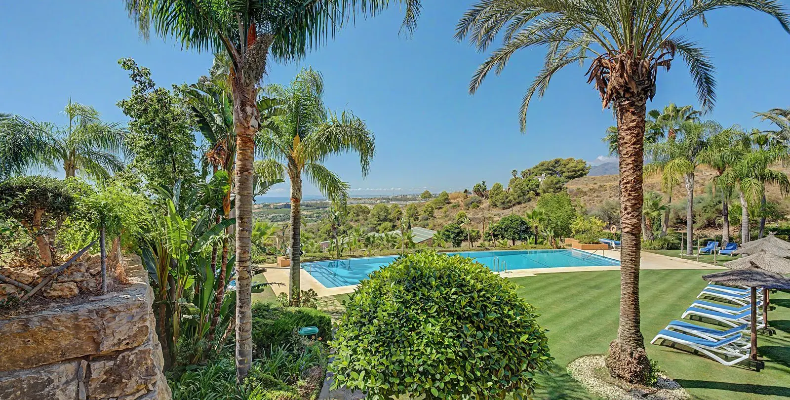 Venta de apartamento en planta baja en Benahavís 22