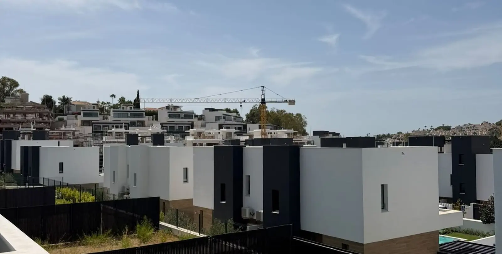 Sale of detached villa in Atalaya 6