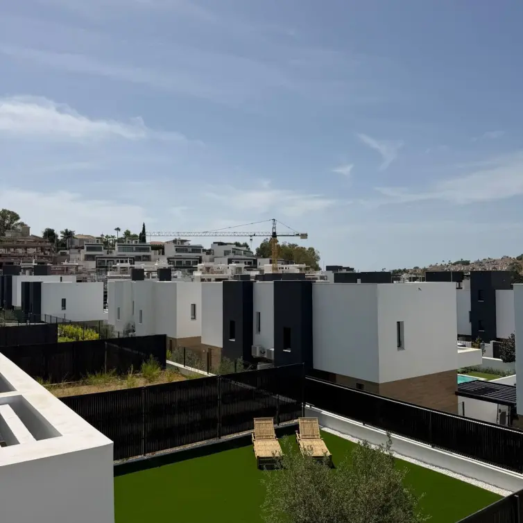 Sale of detached villa in Atalaya