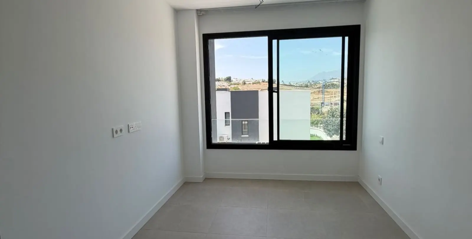 Sale of detached villa in Atalaya 8