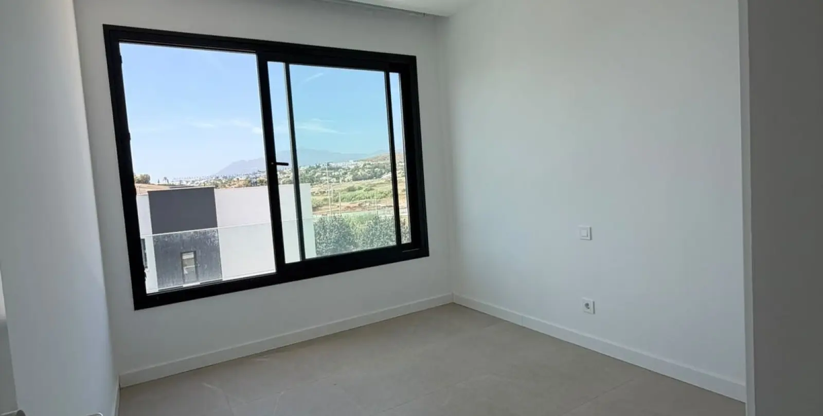 Sale of detached villa in Atalaya 9